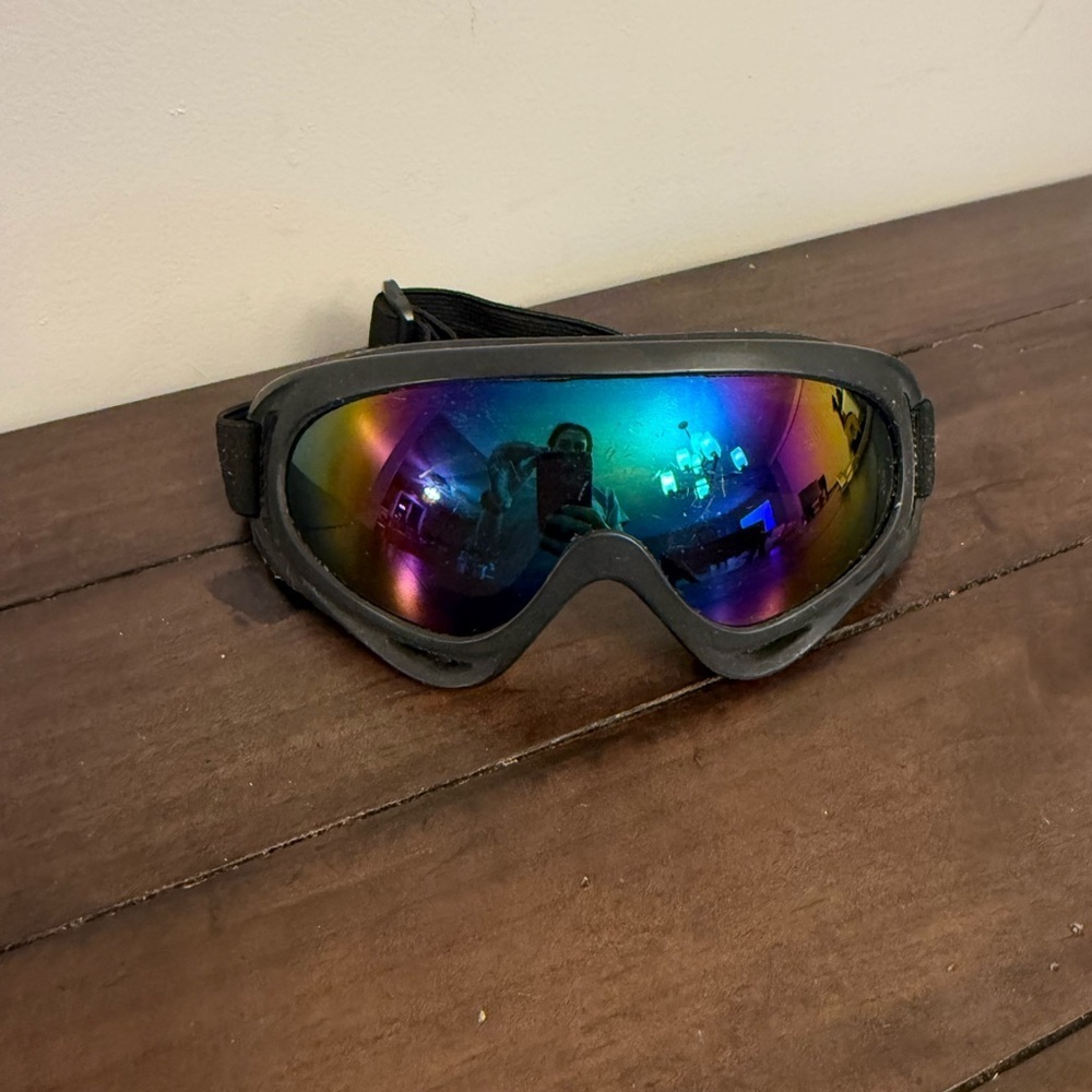 Ski Snowboard Goggles Rainbow Mirror Lens Black Strap